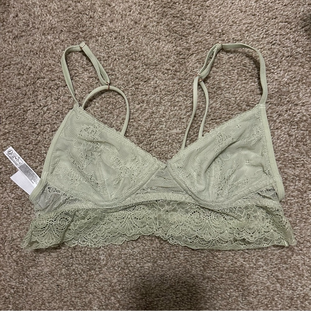 Urban outfitters bralette NWOT